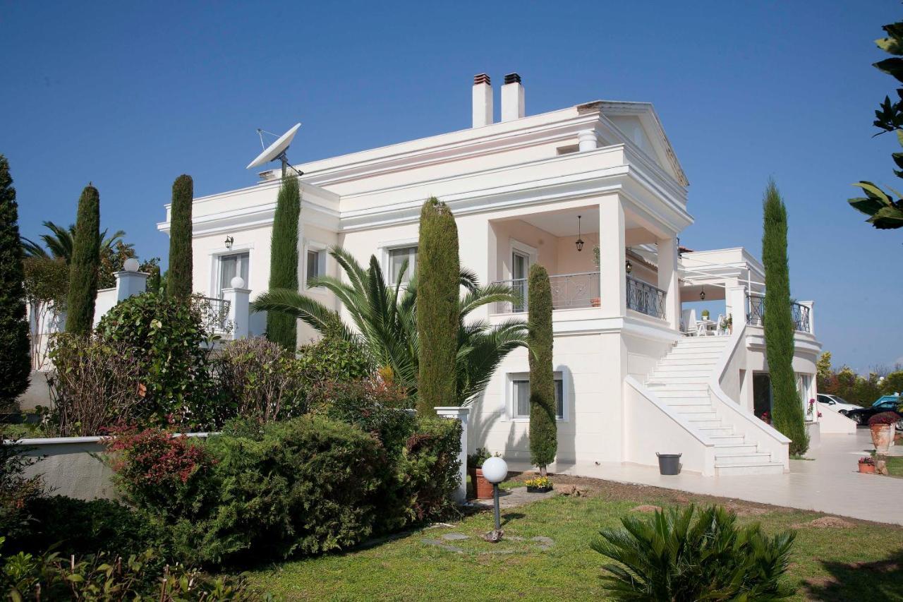 Villa Elena Peraia  ภายนอก รูปภาพ