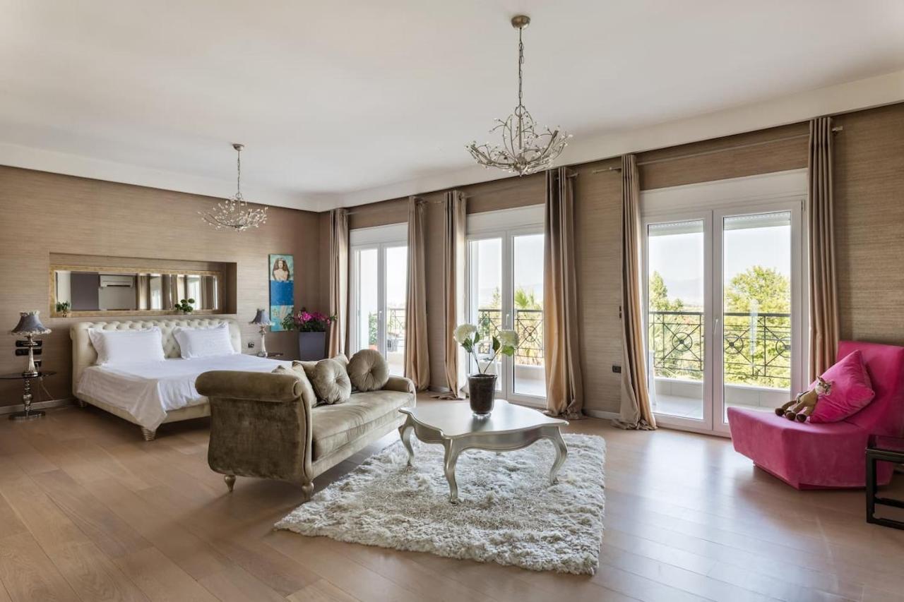 Villa Elena Peraia  ภายนอก รูปภาพ