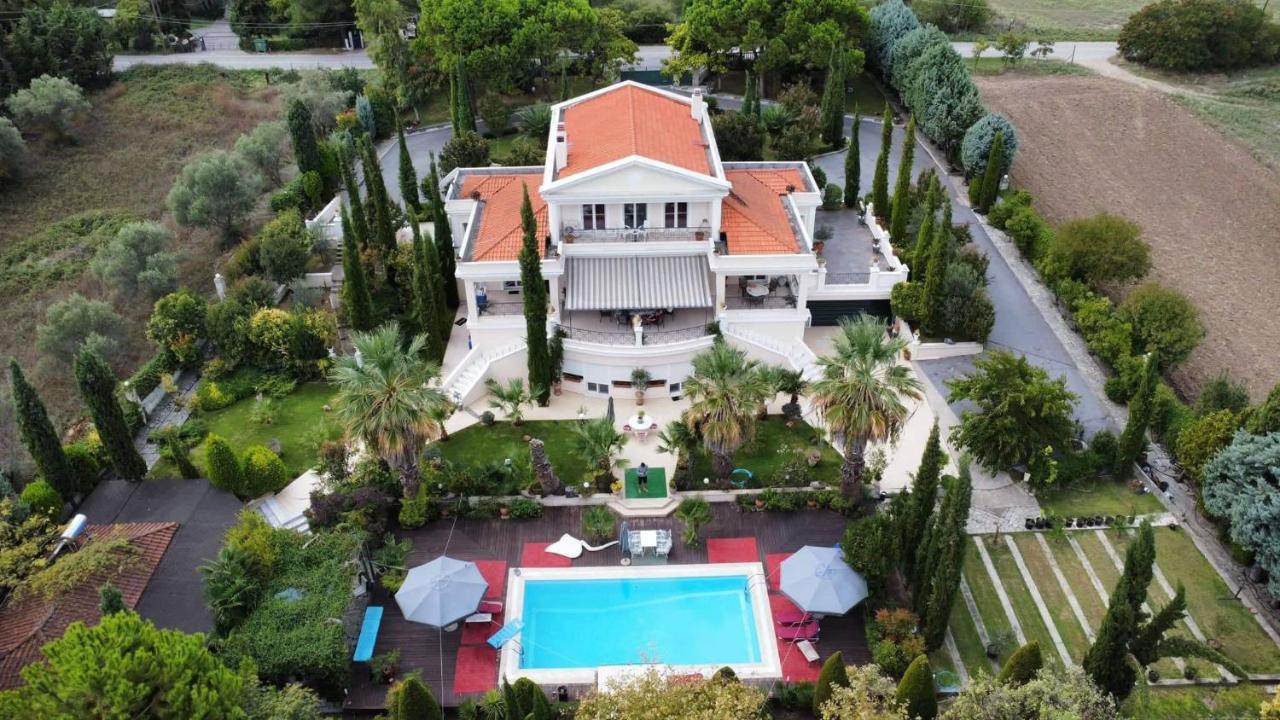 Villa Elena Peraia  ภายนอก รูปภาพ